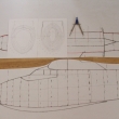 Nazv�t�oval jsem pl�n na rozp�t� 4,40cm.D�lka 2m. Po zv�t�en� v�kres�  obr�suji obvodov� ��ry trupu a nakresl�m osy.